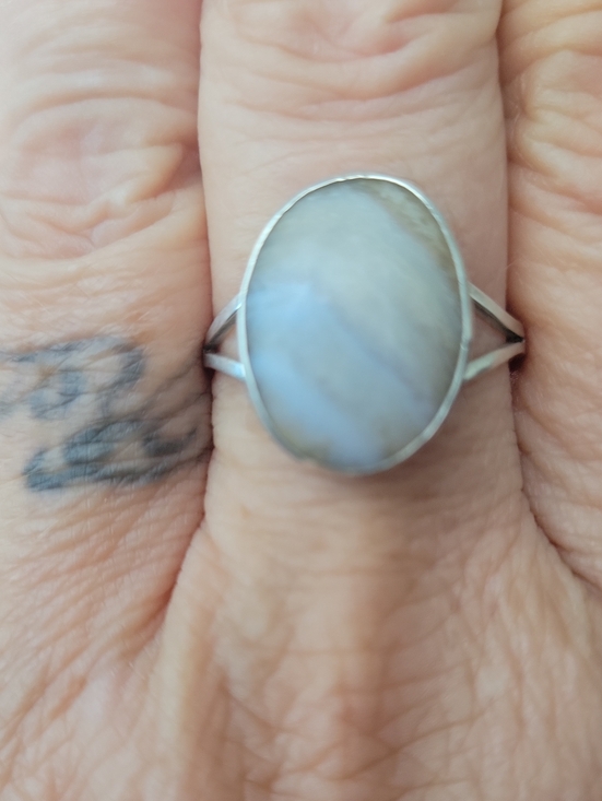 Native American Jewelry - Vtg. Native American Sterling Silver & Blue lace Agate ring Singed size 9 1/2
